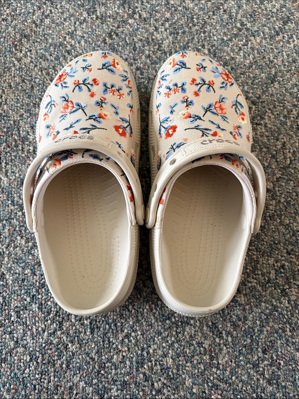 CROCS Floral Slip-On Clogs - Cream with Red & Blue Flowers